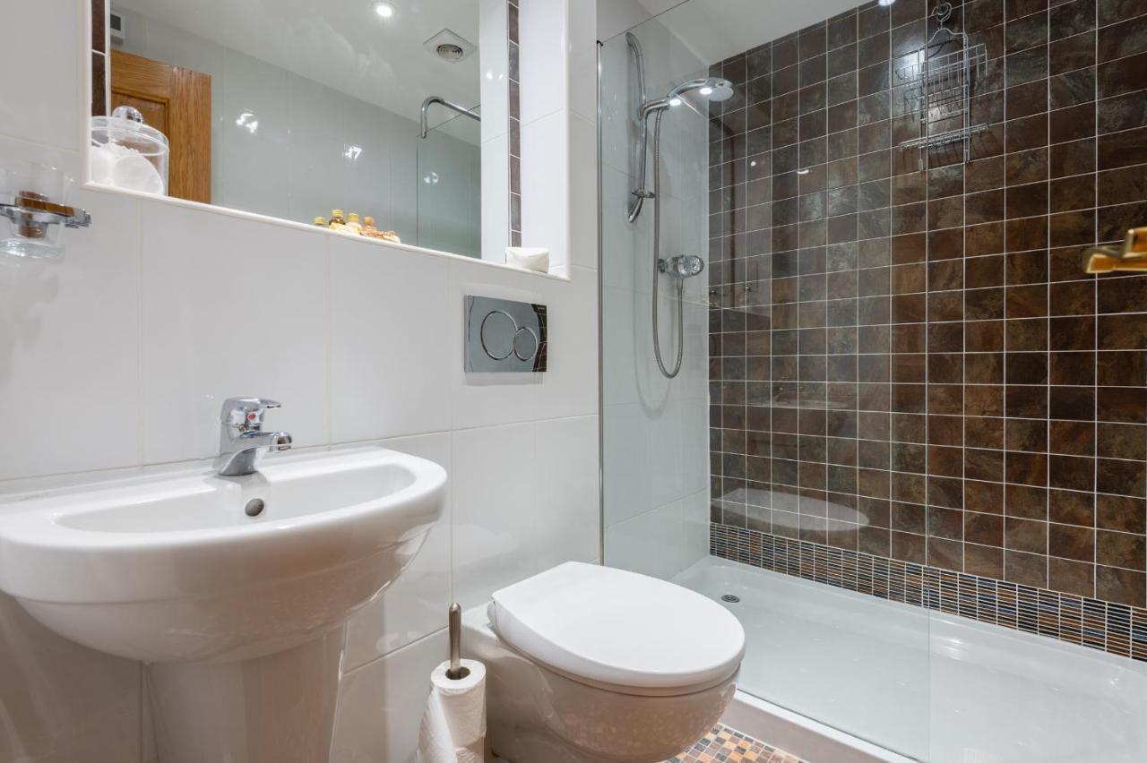 138 North Street - Luxury 2 Bed 2 Bath With Secret Garden, Summerhouse, Putting Green St Andrews Exterior foto
