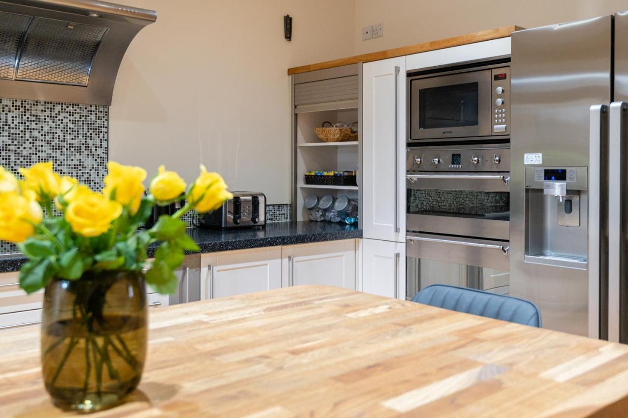 138 North Street - Luxury 2 Bed 2 Bath With Secret Garden, Summerhouse, Putting Green St Andrews Exterior foto